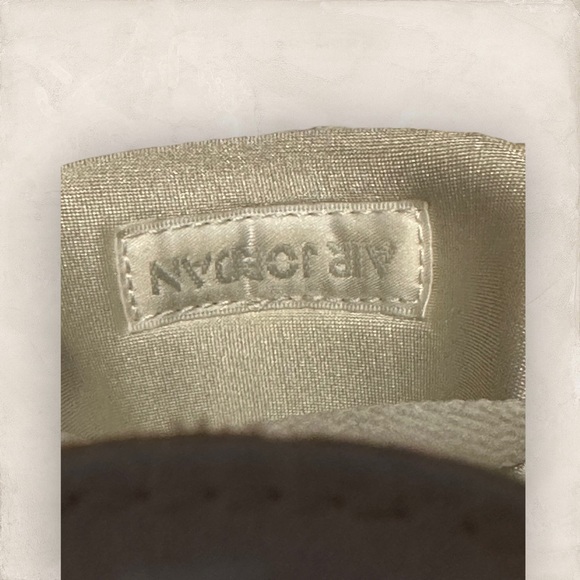 Jordan 4 Pure Money GS - Picture 4 of 10